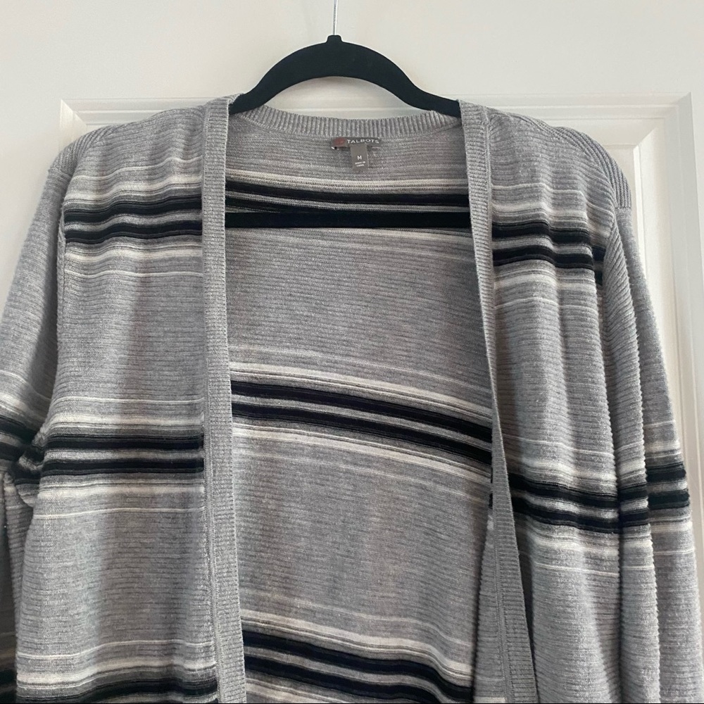 Talbots Long Cardigan - Picture 2 of 5